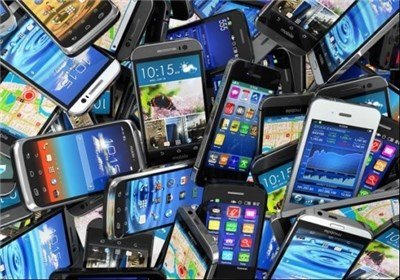 کشف محموله 30 میلیاردی گوشی تلفن همراه در محور بانه - سقز