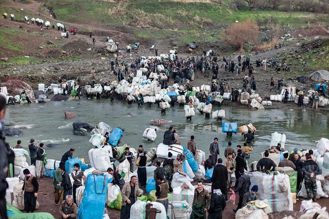 ساماندهی مبادله کالا در مرزها با هدف تقویت معیشت مرزنشینان