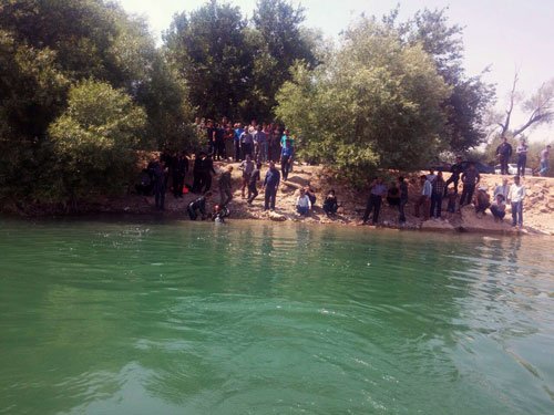 برق گرفتگی در آب رودخانه جان جوان بانه ای را گرفت
