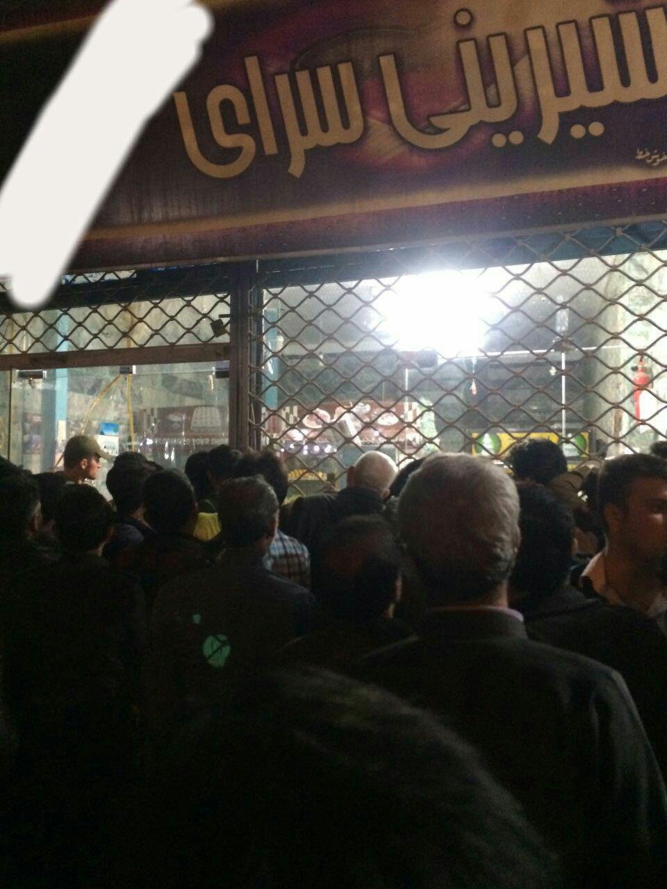 یک جوان مریوانی خود را در شیرینی فروشی حلق آویز کرد