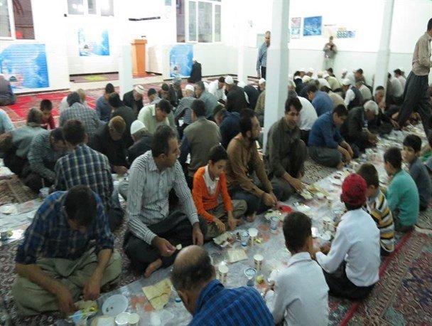 اطعام ده هزار نیازمند در بانه طی ماه رمضان