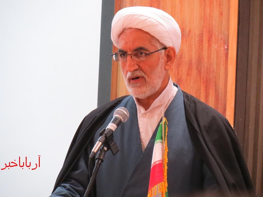 زندگی دینی معتدل ومنطقی  یکی از راه های مقابله با جنگ نرم دشمن است