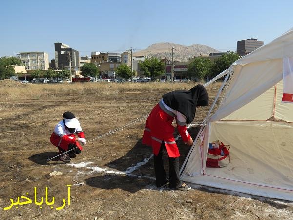 مانور اسکان اضطراری بانوان هلال احمر بانه برگزار شد + تصاویر