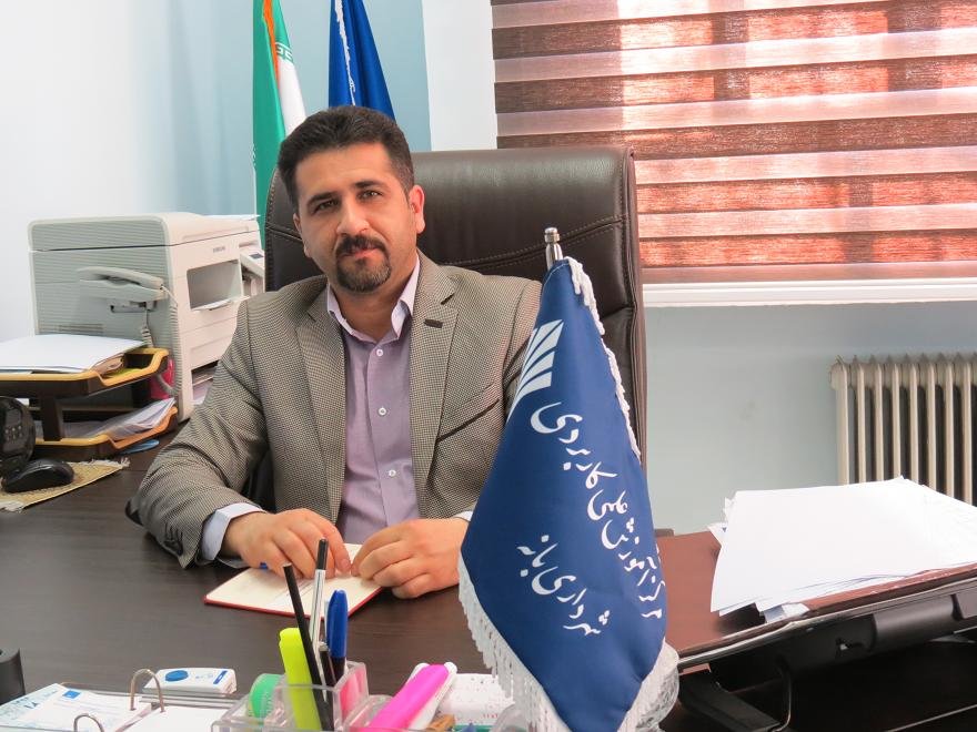 400 جلد کتاب به کتابخانه دانشگاه علمی کاربردی بانه اهدا شد