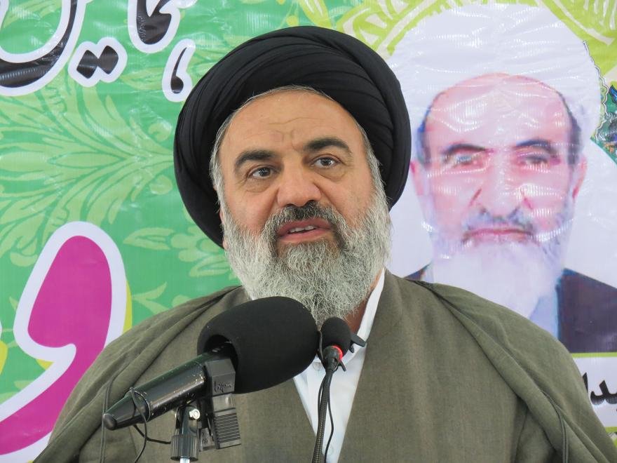 توطئه های امروز غرب در کشورهای اسلامی برای حفظ اسرائیل و مخالفت با اصل اسلام است