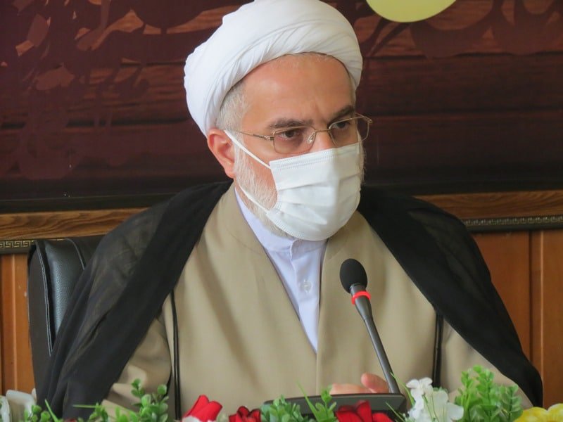 شخصیت و مکتب پیامبر(ص) مورد احترام تمام عالم است