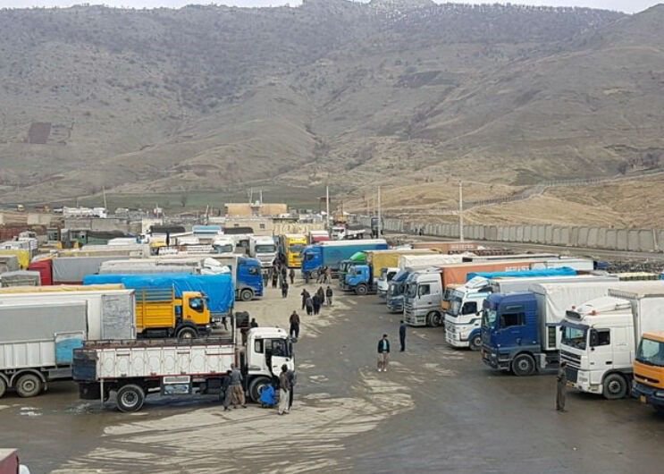 صادرات کالا از گمرکات کردستان ۵۵ درصد رشد یافت