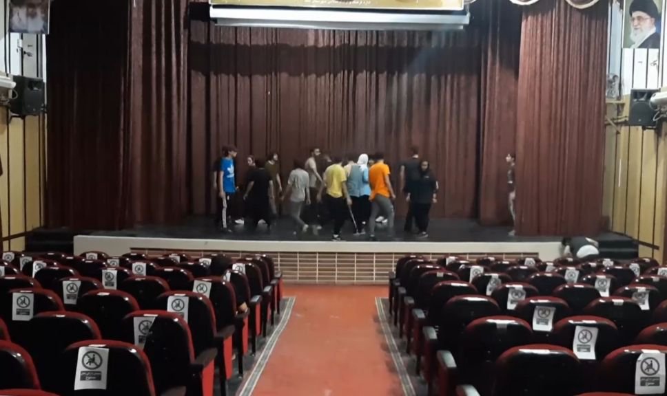 خاموشی «قلب تئاتر کردستان» در روزهای کرونایی