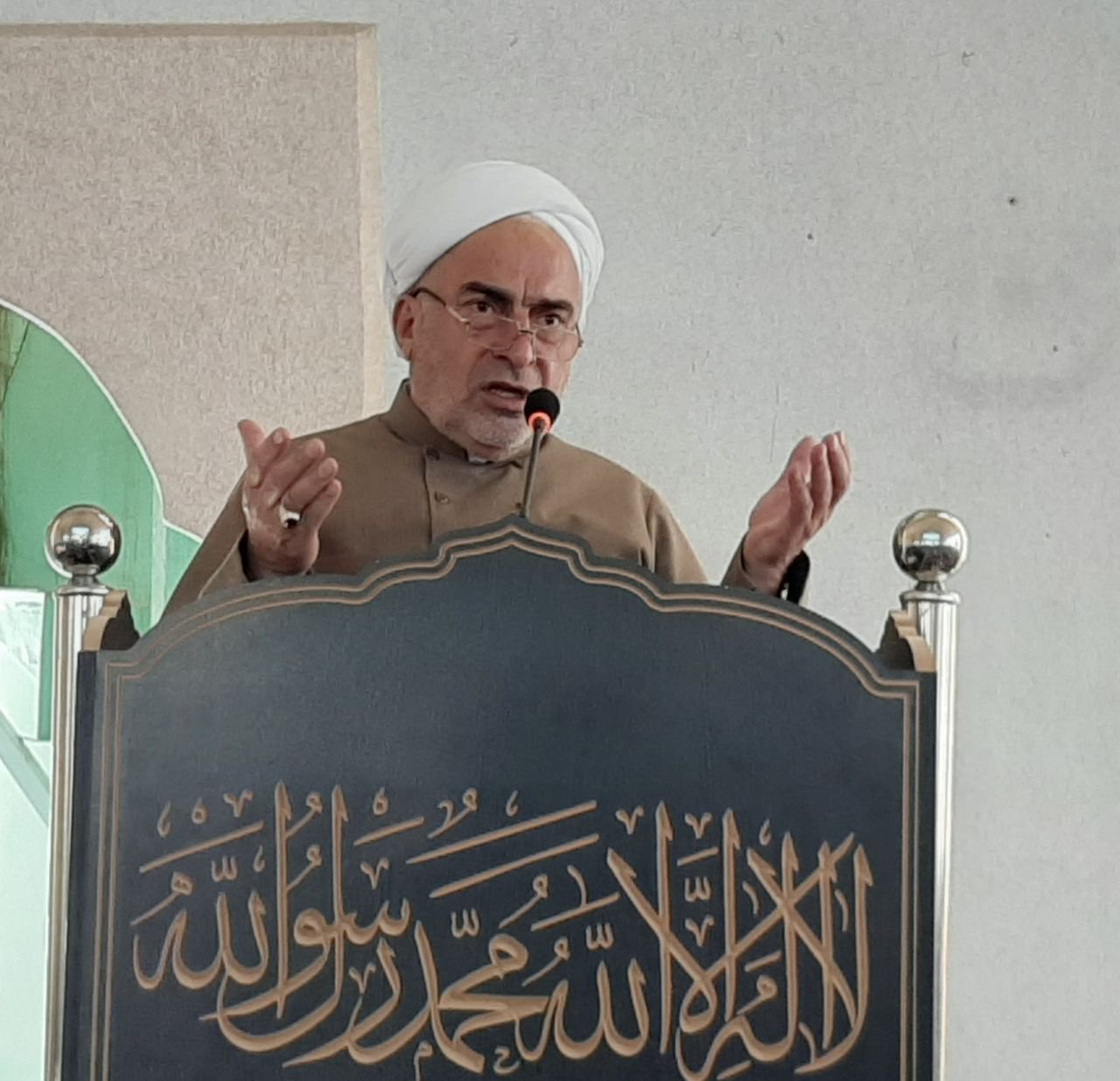 تربیت اسلامی فرزندان در اولویت خانواده ها باشد