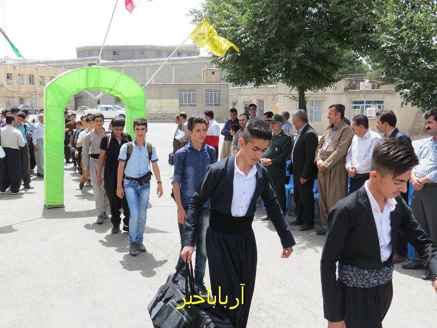 5500 دانش آموز کردستانی از یادمان های دفاع مقدس بانه دیدن می کنند