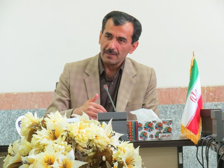 مسئولین برای حل مشکلات کشاورزان در بانه آسان کاری کنند