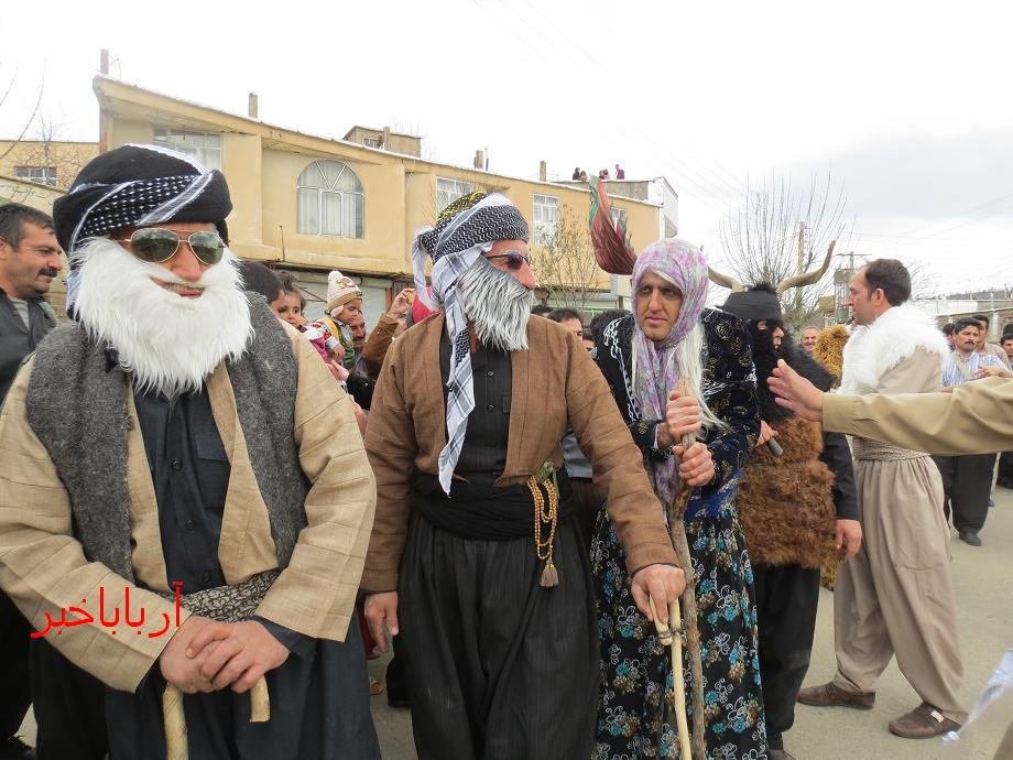 مراسم نوروزی کوسه گردی در شهر آرمرده برگزار شد + تصاویر