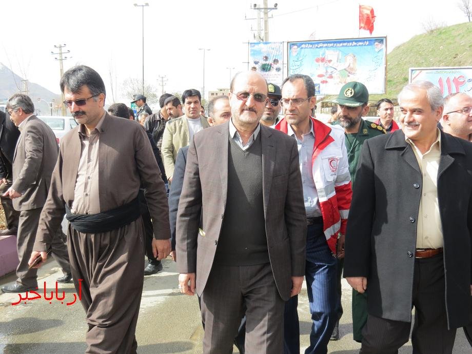 استاندار کردستان از ستاد خدمات سفر شهرستان بانه بازدید کرد