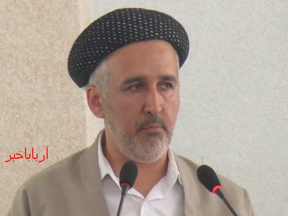 امام جمعه موقت بانه از افزایش اجاره بها در مجتمع های تجاری بانه انتقاد کرد