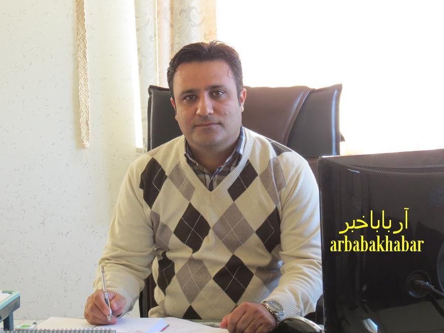 طرح ملی واکسیناسیون طیوربومی علیه بیماری نیوکاسل در بیش از 100 روستای بانه اجرا می شود