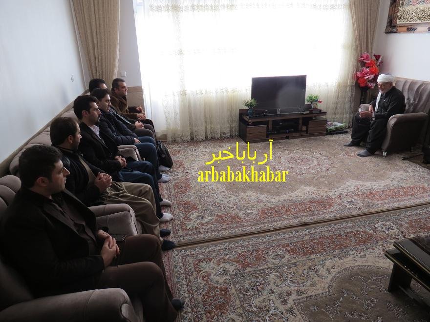 نقش دانشگاه در ارتقای فکری و فرهنگی جامعه بی بدیل است