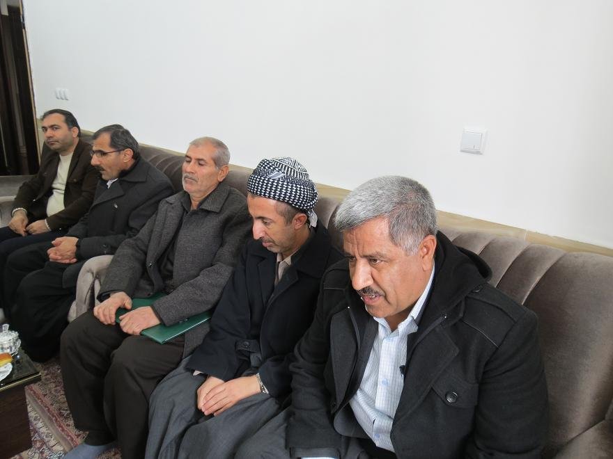 آموزش و پرورش، آمادگی باسواد کردن بی سوادن در بانه را دارد
