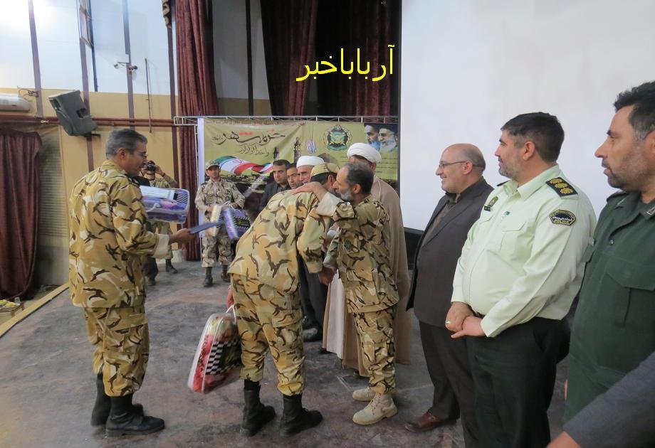 همایش تجلیل از سربازان نمونه در بانه برگزار شد + تصاویر