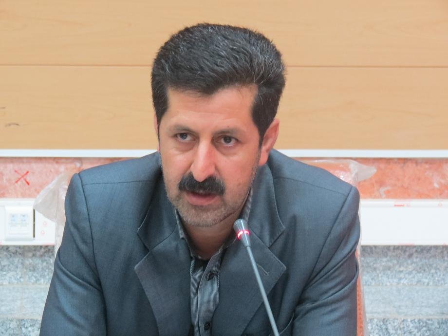 وقايع دفاع مقدس باید براي نسل جوان تبيين شود