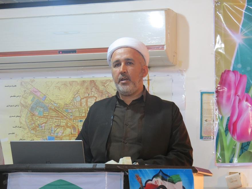 امروز خدمات نظام در عرصه هاي گوناگون چشمگير است/ امنيت بالاترين دستاورد انقلاب است