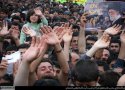 خطه کردستان، جلوه ای زیبا از پیوند قلبی ملت و رهبری/ عطر ولایت در کردستان همچنان ترنم بخش است