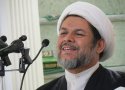 ترک فریضه امر به معروف، موجب حاکمیت فاسدان در جامعه می شود