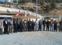 رئیس اتاق اصناف و جمعی از بازاریان بانه از یادمان شهدای سیران بند دیدن کردند