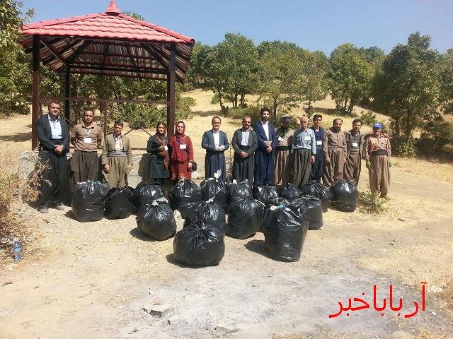 منطقه نمونه گردشگری" سورین" شهرستان بانه پاکسازی شد + تصاویر