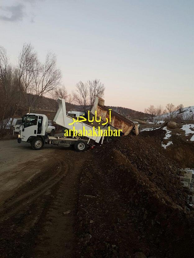 کاهش خطر تصادفات با تعریض پل ورودی شهر آرمرده