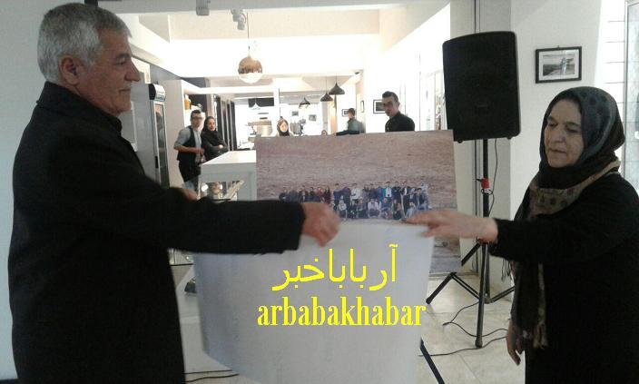 نمایشگاه گروهی  عکاسی" سرآغاز دیدن" در بانه گشایش یافت