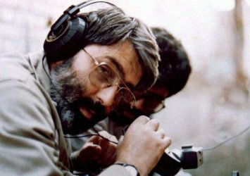 مردمی بودن از ویژگی های مهم هنر انقلاب اسلامی است مردمی بودن از ویژگی های مهم هنر انقلاب اسلامی است